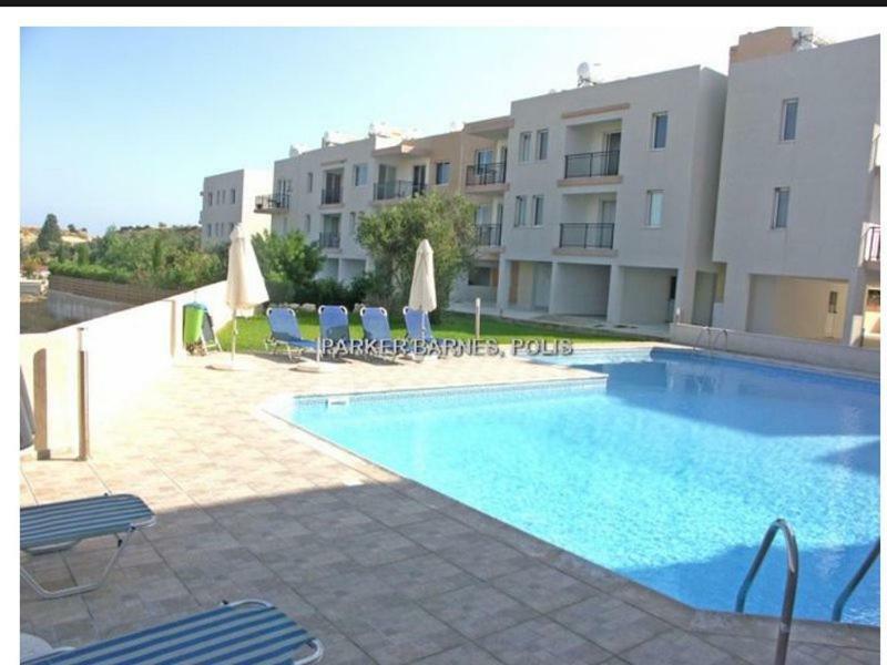Apartment Oasis Polis 外观 照片