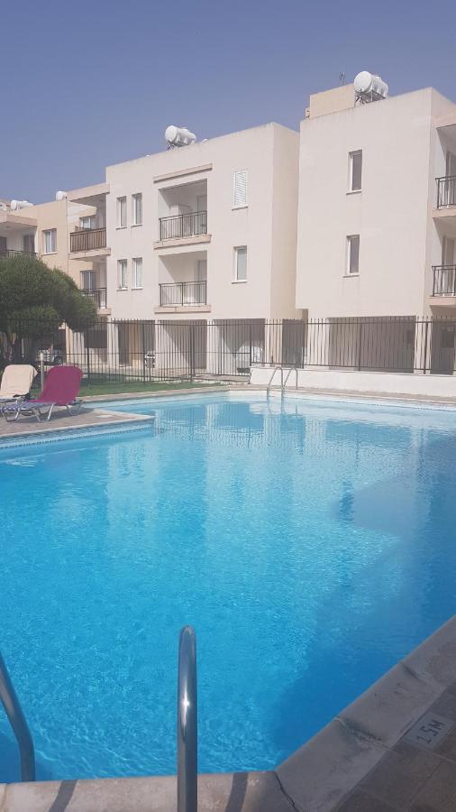 Apartment Oasis Polis 外观 照片